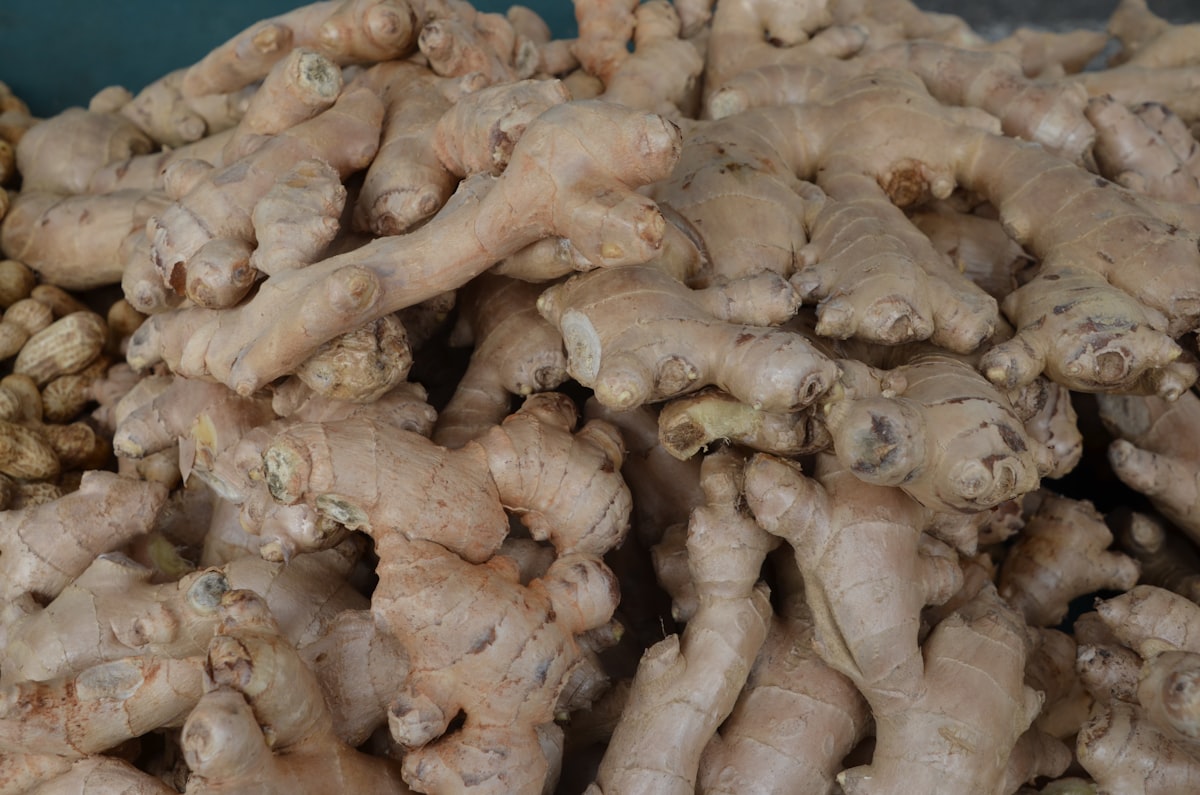 Anti-inflammatory whole foods and fresh ingredients